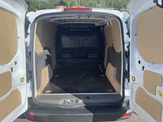 Ford Transit Connect fourgonnette l1 1.0e 100ch e85 trend — photo 11