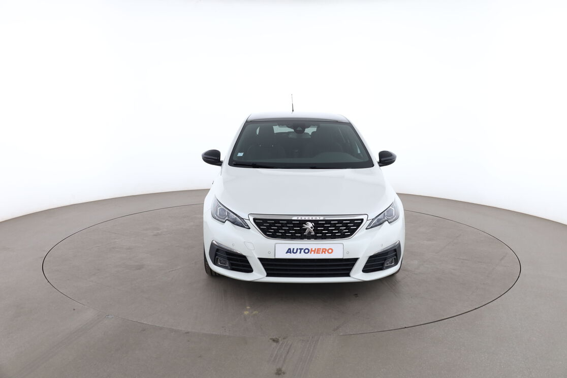 Peugeot 308 1.6 Blue-HDi GT Line — photo 8
