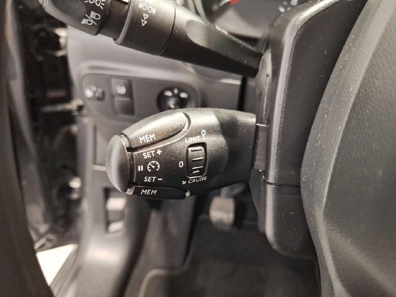 Citroën C3 puretech 83 s&s bvm5 you! — photo 19