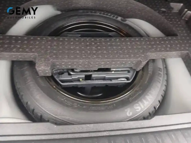 Peugeot 2008 1.2 puretech 82ch bvm5 — photo 20
