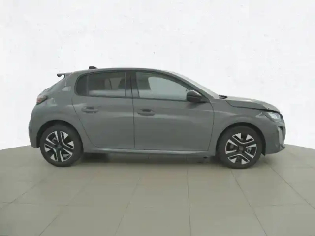 Peugeot 208 hybrid 110 ch e-dcs6 — photo 4