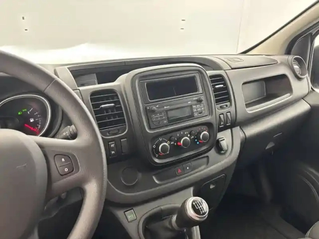 Renault Trafic fgn l2h1 1300 kg dci 120 — photo 21