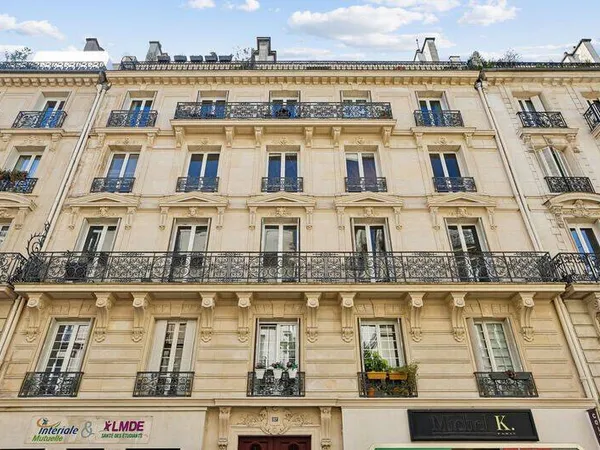 Bureaux 151 m²