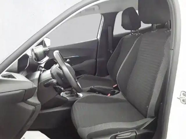 Peugeot 2008 puretech 100 s&amp;s bvm6 — photo 11
