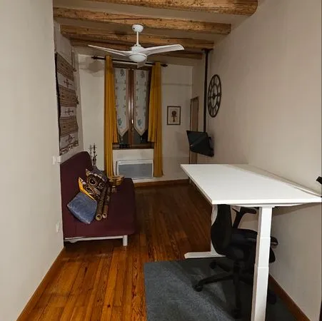 Appartement T2 - 40m2 - Quartier piéton - étage 2/3 - 6 mois