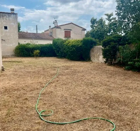 TERRAIN 450 m2