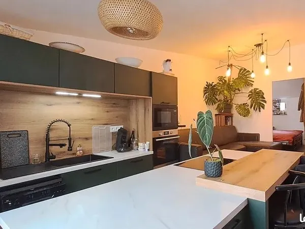 A louer appartement meublé F2 Lodeve