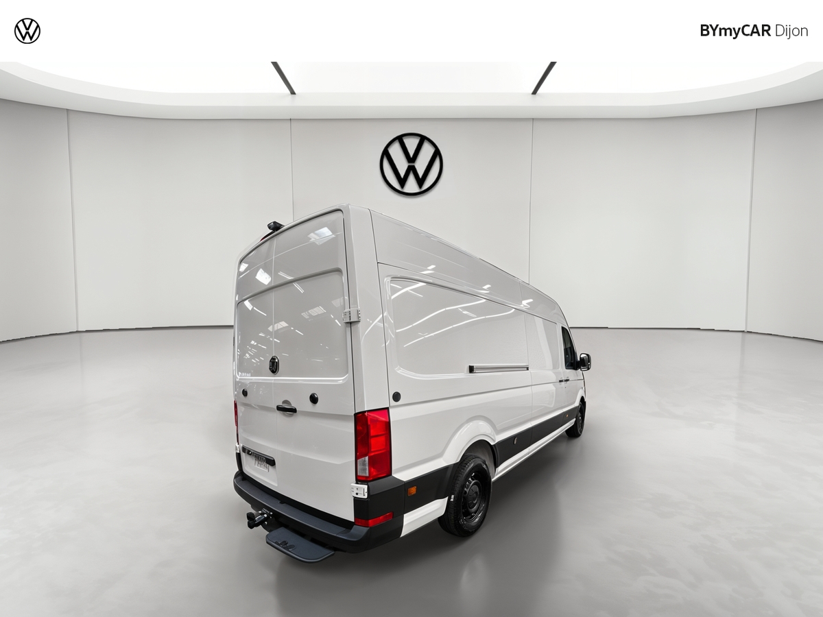 Volkswagen Utilitaires CRAFTER VAN 35 L4H3 2.0 TDI 177 CH BVA8 — photo 5