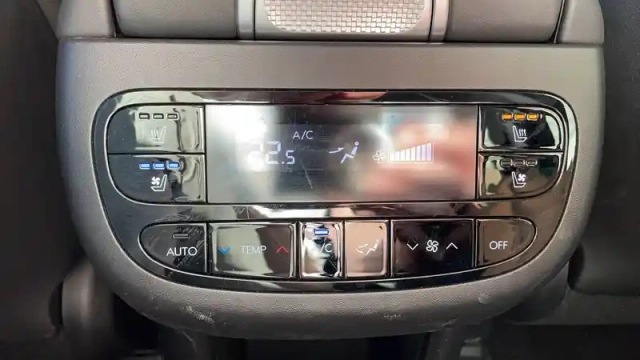 Hyundai Ioniq 9 110 kwh - 307 ch htrac — photo 79