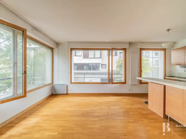 BOULOGNE BILLANCOURT - GRAND'PLACE - APPARTEMENT T3 de 63 m² - PARKING & CAVE