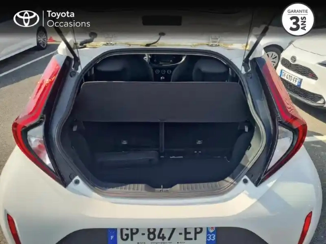 Toyota Aygo X 1.0 vvt-i 72ch dynamic — photo 10