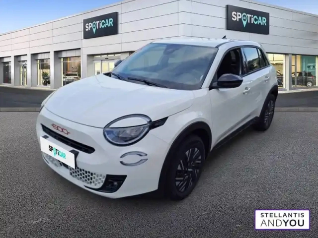 Fiat 600 e 54 kwh 156 ch