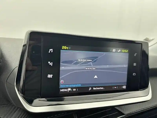 Peugeot 2008 electrique 136 ch — photo 20