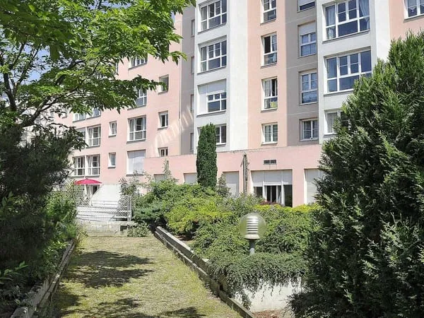 Studio 1 pièce 15 m²