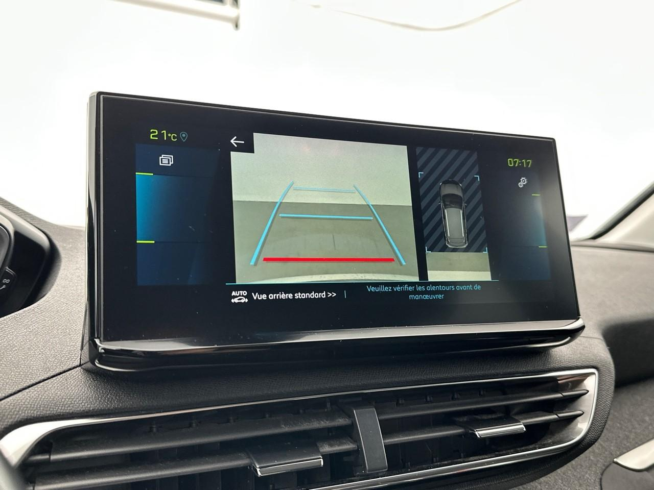 Peugeot 3008 hybrid 225 e-eat8 allure pack — photo 25