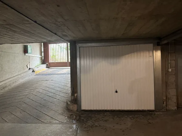 Vends parking