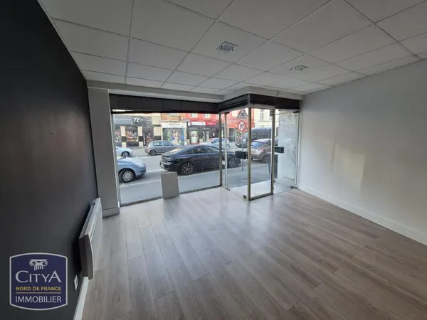 Local commercial 130 m²