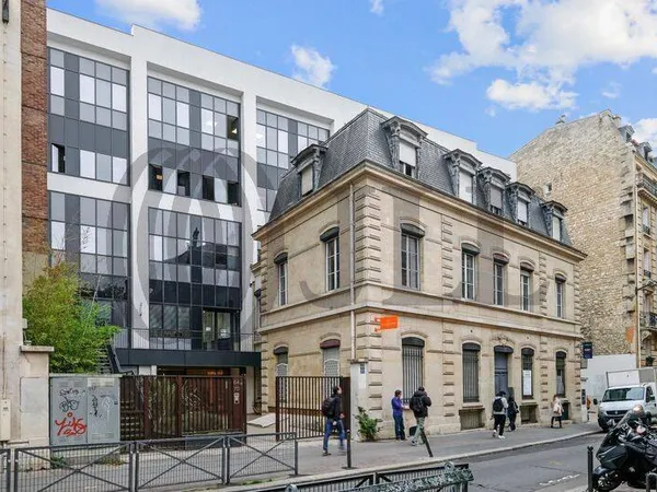 Bureaux 1427 m²