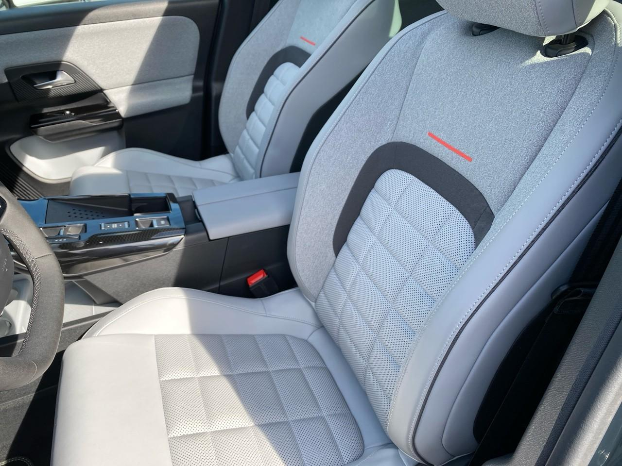 Citroën C5 Aircross electrique 210ch 78kwh autonomie confort max — photo 9