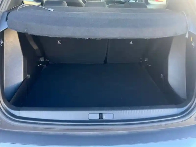 Peugeot 2008 puretech 100 s&amp;s bvm6 — photo 38