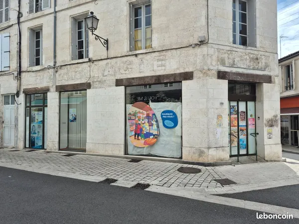 Local commercial à louer sur le plateau d'Angoulême