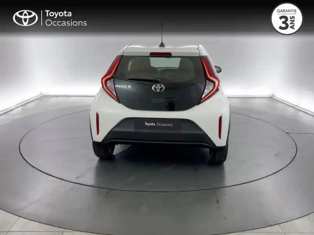 Toyota Aygo X 1.0 vvt-i 72ch dynamic my24 — photo 8