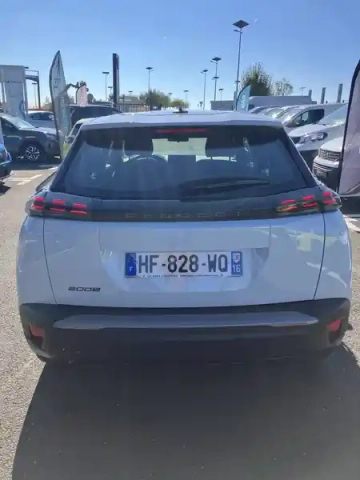Peugeot 2008 100 s&amp;s bvm6 — photo 11