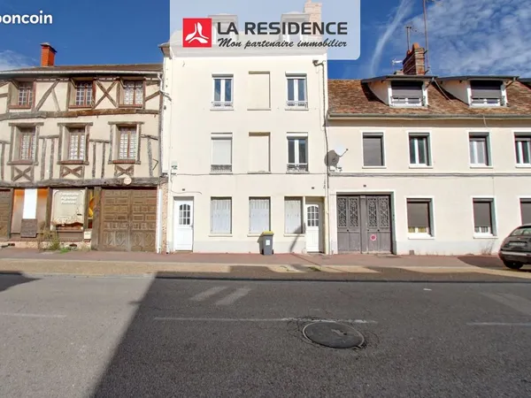 Immeuble 10 pièces 145 m²