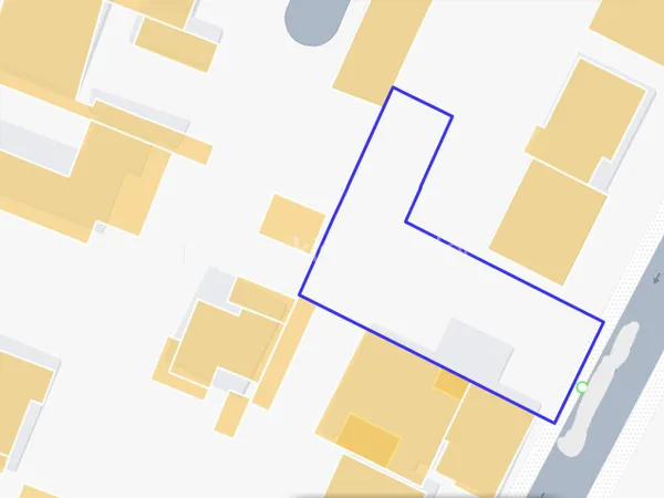 Terrain 350 m²
