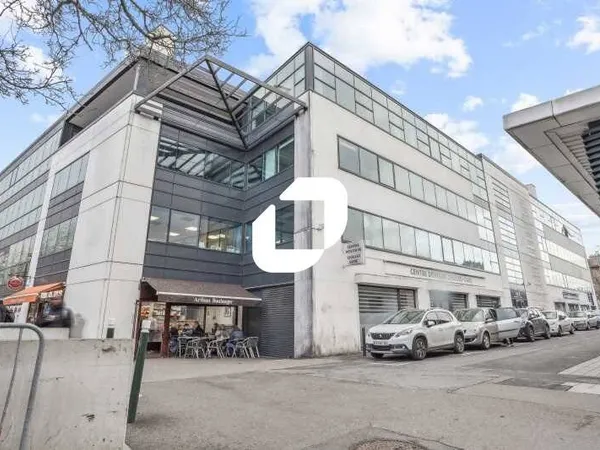 Bureaux 226 m²