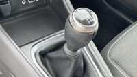 Renault Captur 1.0 TCe 90ch Evolution — photo 14