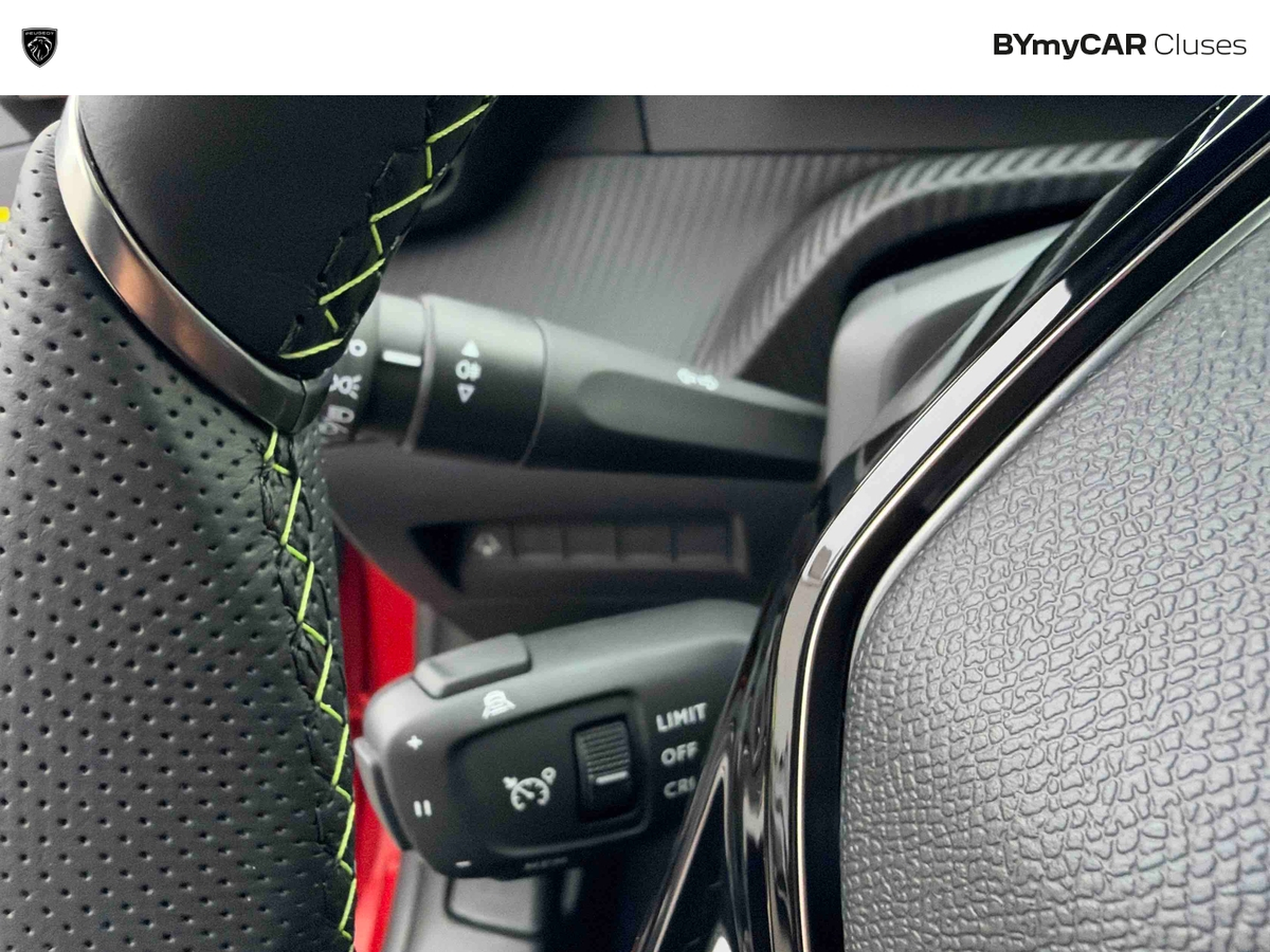 Peugeot 208 Hybrid 145 ch e-DCS6 — photo 31