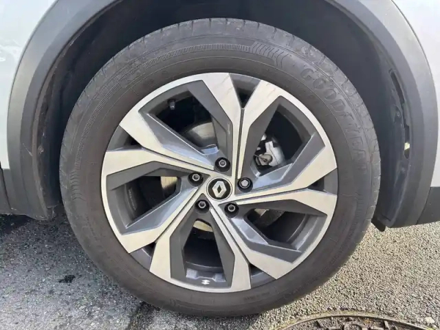 Renault Captur tce 140 - 21 — photo 54