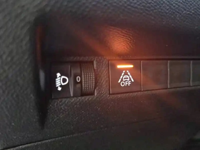 Peugeot 2008 puretech 130 s&amp;s eat8 — photo 82