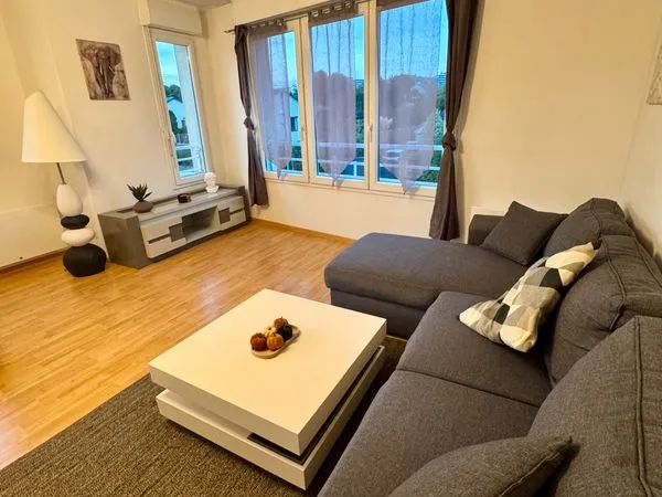 À LOUER - Appartement T2 meublé de 53,9 m² avec parking privatif - Caen, rue d'Authie
