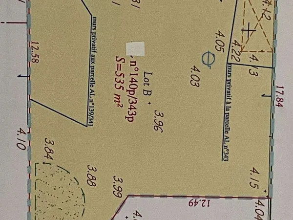 Terrain 535 m²