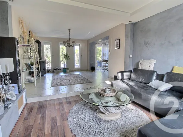 Maison 5 pièces 130 m²