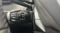 Peugeot 208 1.2 Hybrid 100ch Active e-DCS6 — photo 27