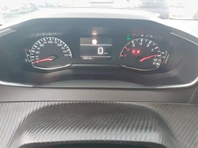 Peugeot 208 puretech 75 s&amp;s bvm5 — photo 50