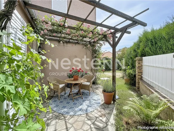 Maison Montigny Le Bretonneux 6 pièces 115 m2, garage abri jardin