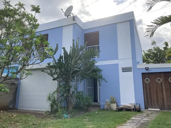 MAISON T5 PROCHE FRONT DE MER