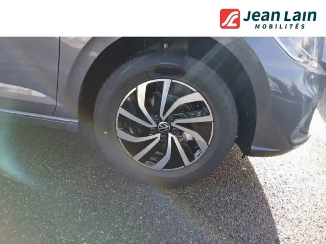 Volkswagen Polo 1.0 tsi 95 s&amp;s dsg7 — photo 9