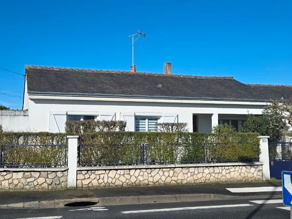 Particulier vend Maison plein pied joue les tours