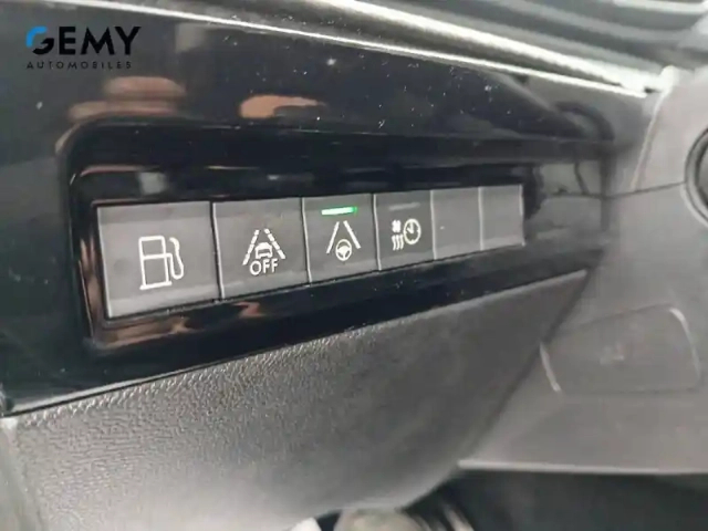 Peugeot 508 hybrid 225 e-eat8 — photo 21
