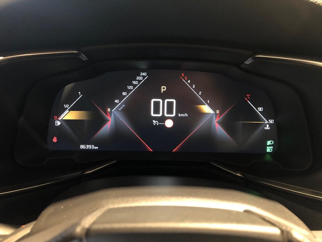 Ds Ds 7 crossback crossback bluehdi 130 eat8 performance line+ — photo 15