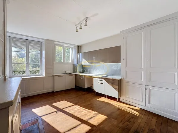 Charmant appartement à COMMERCY!