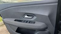 Dacia Sandero 1.0 ECO-G 100ch Stepway Extreme -24 — photo 18
