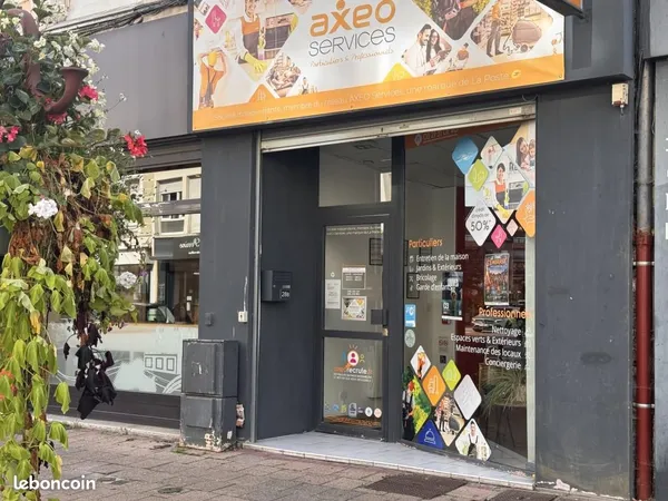Local commercial 70 m²