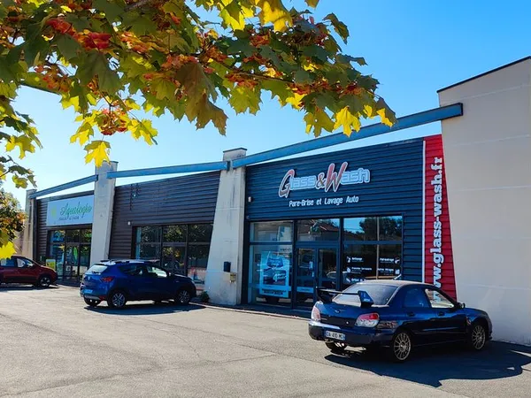 Local, Commercial 230 m² Périgueux À Louer