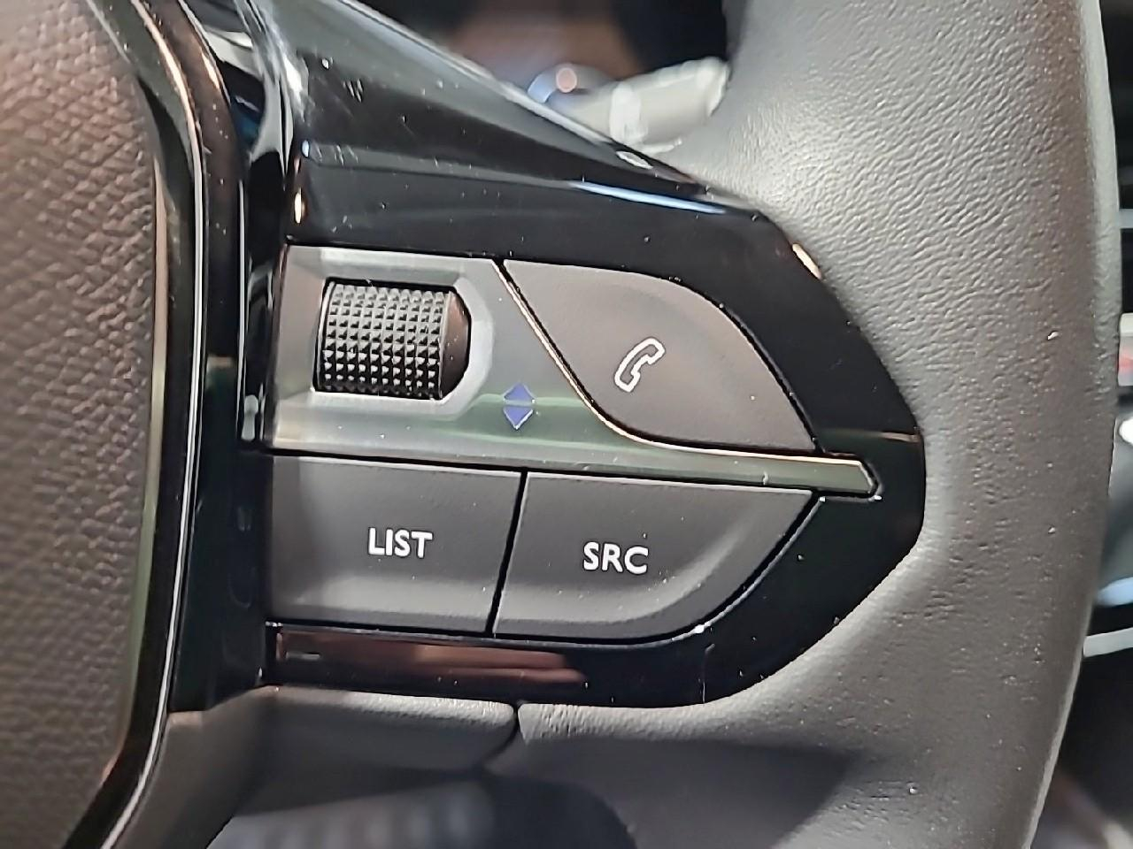 Peugeot 208 puretech 100 s&s bvm6 allure pack — photo 20